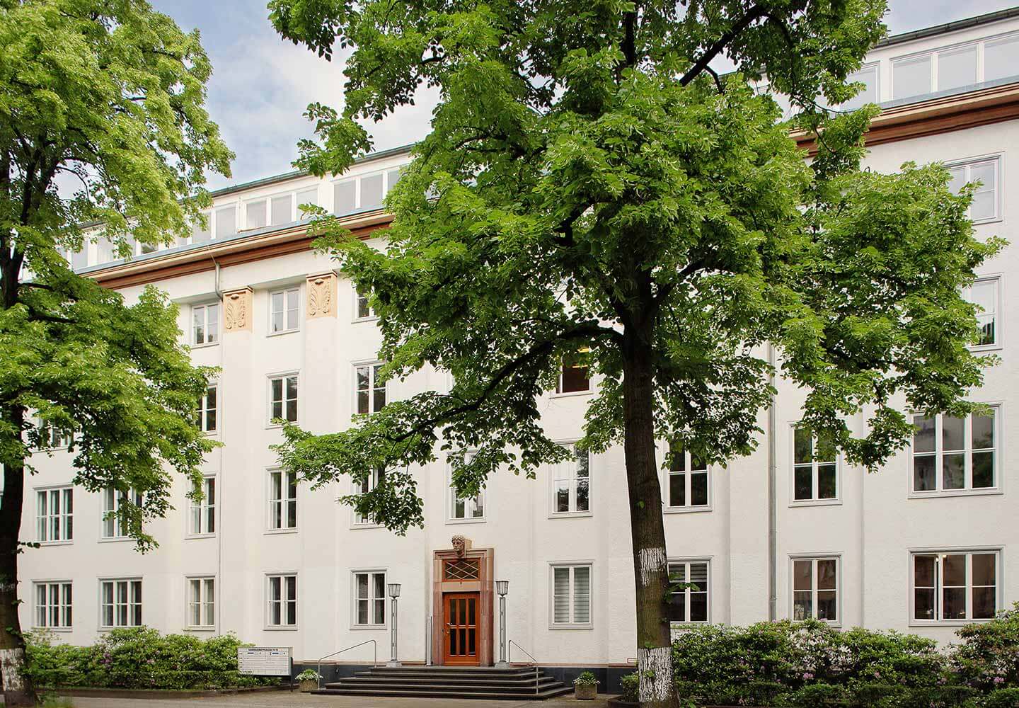 Gebäude der Steuerberatung in Berlin; Sitz von Schröder&Partner - Die Steuerberater